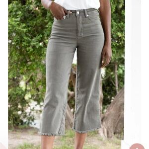 Judy Blue Tummy Control High Rise Wide Leg Khaki Jeans Size 1